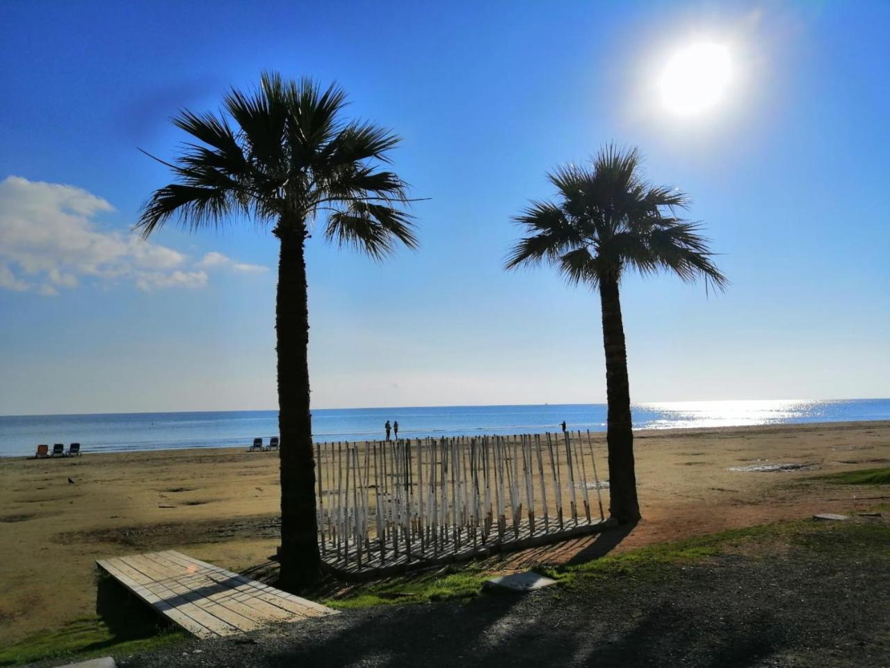 Ithaki Phinikoudes Apartment No. 105 ラルナカ エクステリア 写真